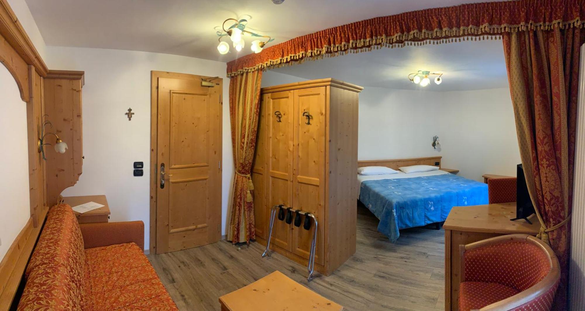 Hotel Laurin Canazei Zewnętrze zdjęcie